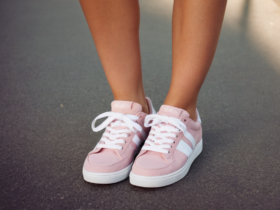 Best Shoes for Teens 2024: Stylish Footwear